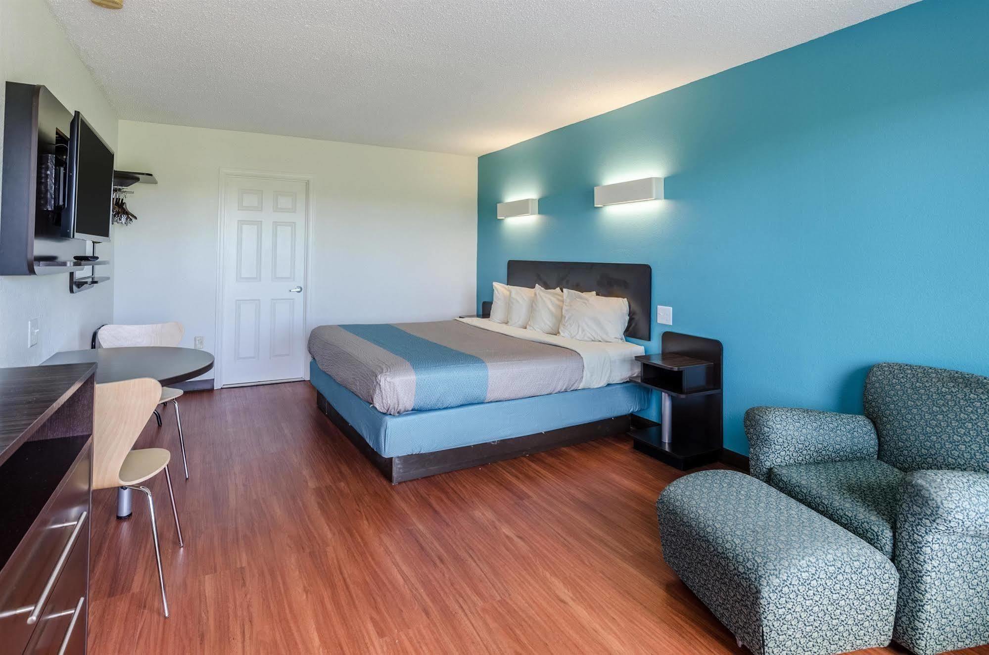 Motel 6-Lexington, Va מראה חיצוני תמונה