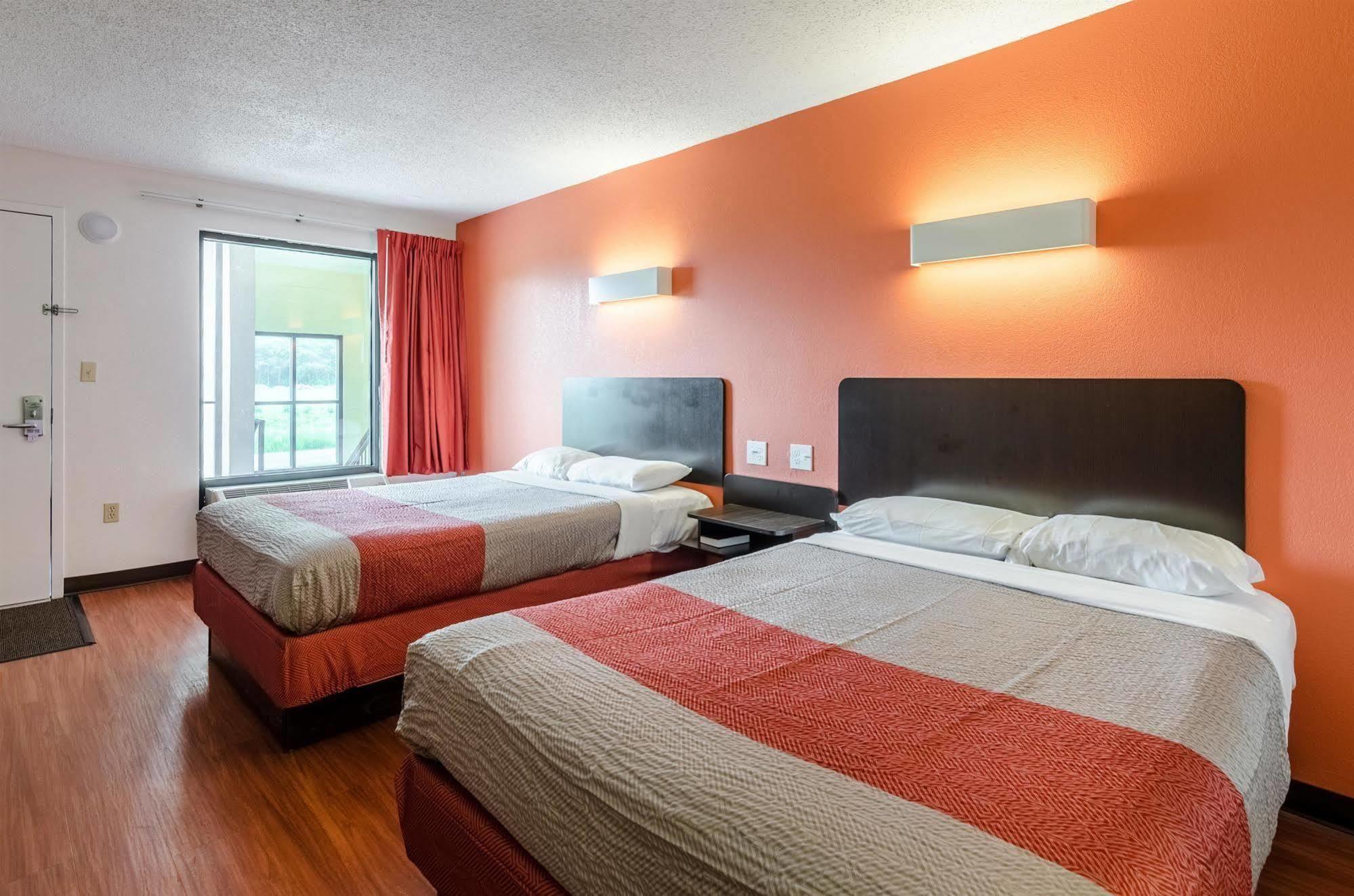 Motel 6-Lexington, Va מראה חיצוני תמונה
