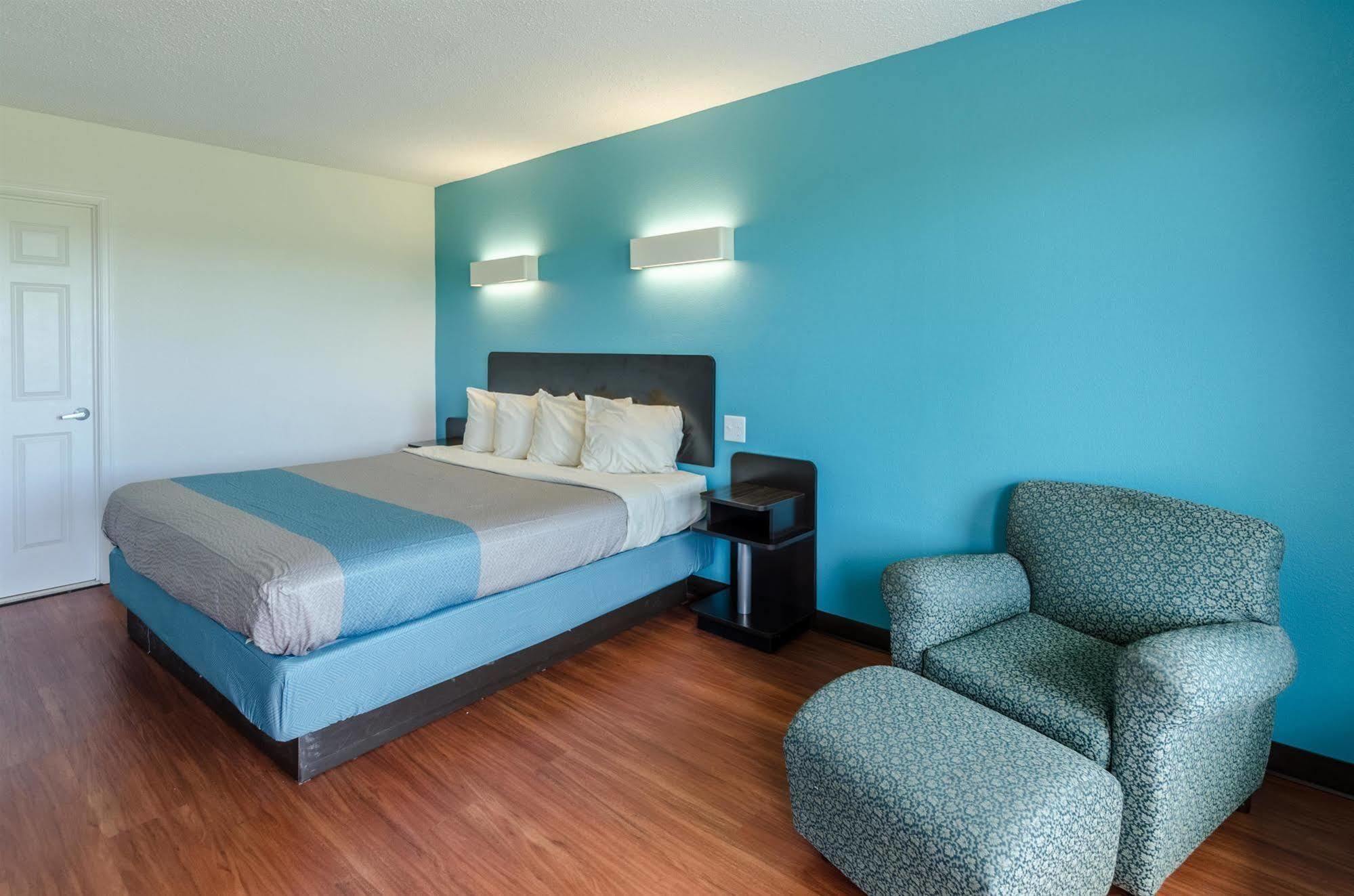 Motel 6-Lexington, Va מראה חיצוני תמונה